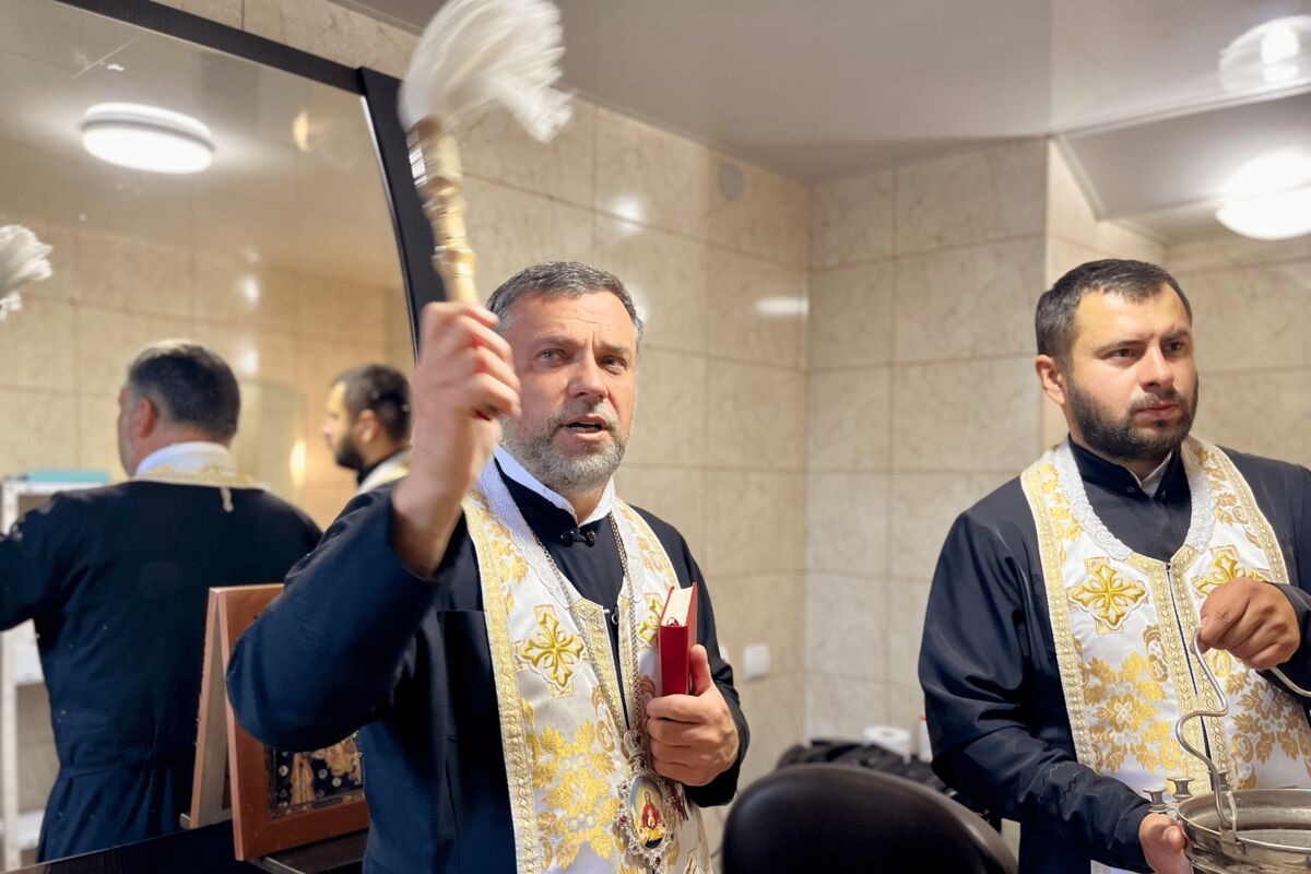 При Катедральному соборі Успіння Пресвятої Богородиці відкрито соціальну перукарню